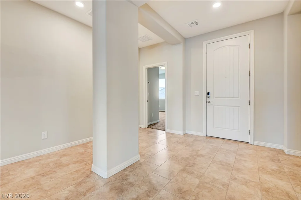 3885 River Heights, Logandale, NV 89021