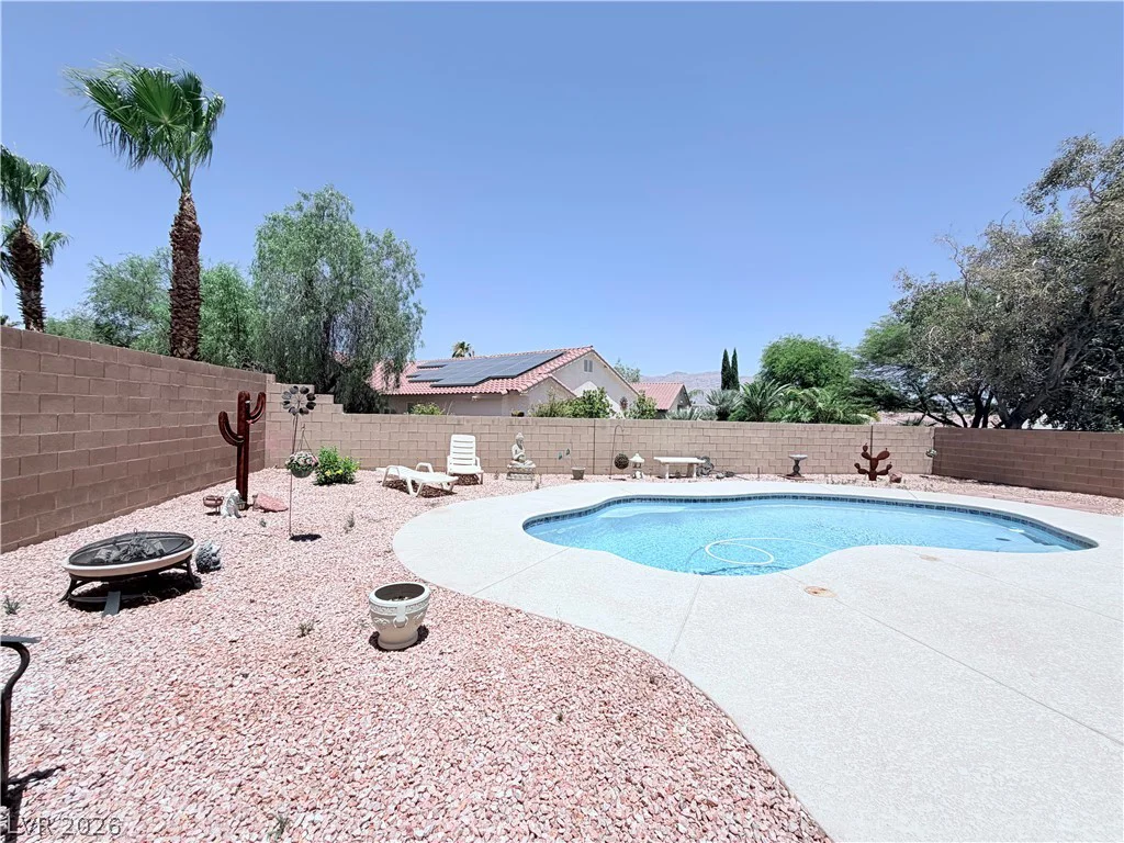 8096 Marin Pointe, Las Vegas, NV 89131