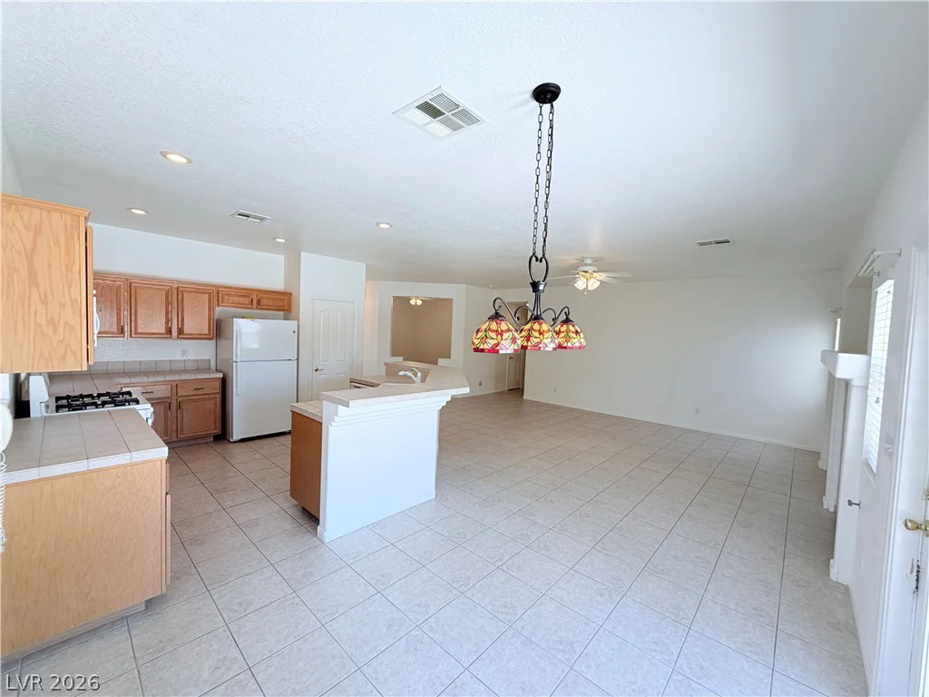 8096 Marin Pointe, Las Vegas, NV 89131