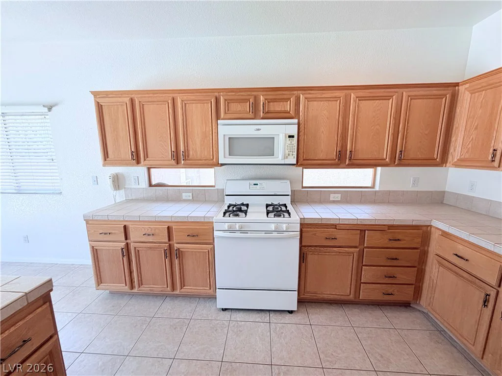 8096 Marin Pointe, Las Vegas, NV 89131