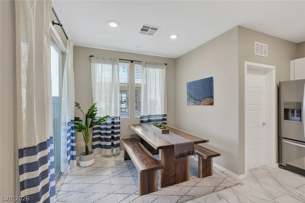 11256 Rainbow Peak, Las Vegas, NV 89135