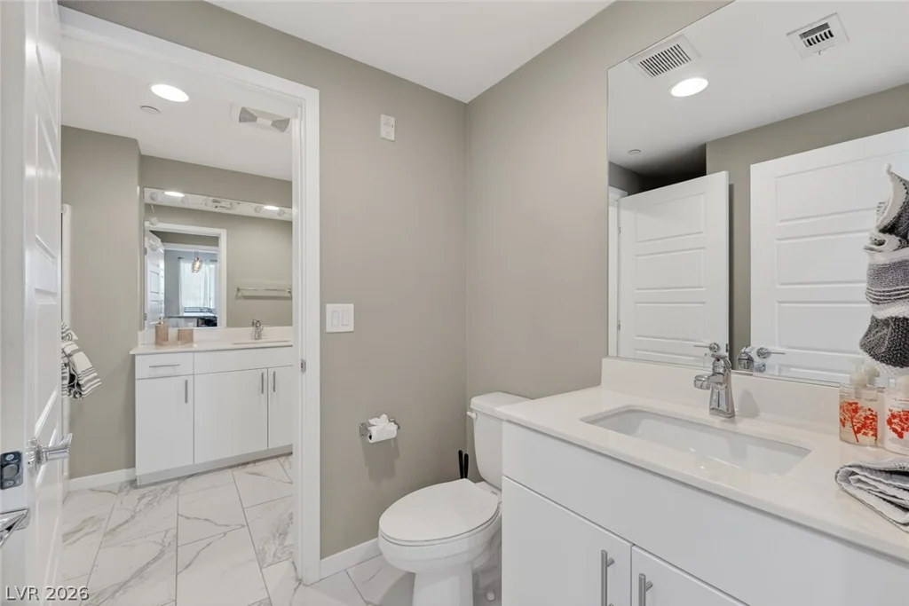 11256 Rainbow Peak, Las Vegas, NV 89135