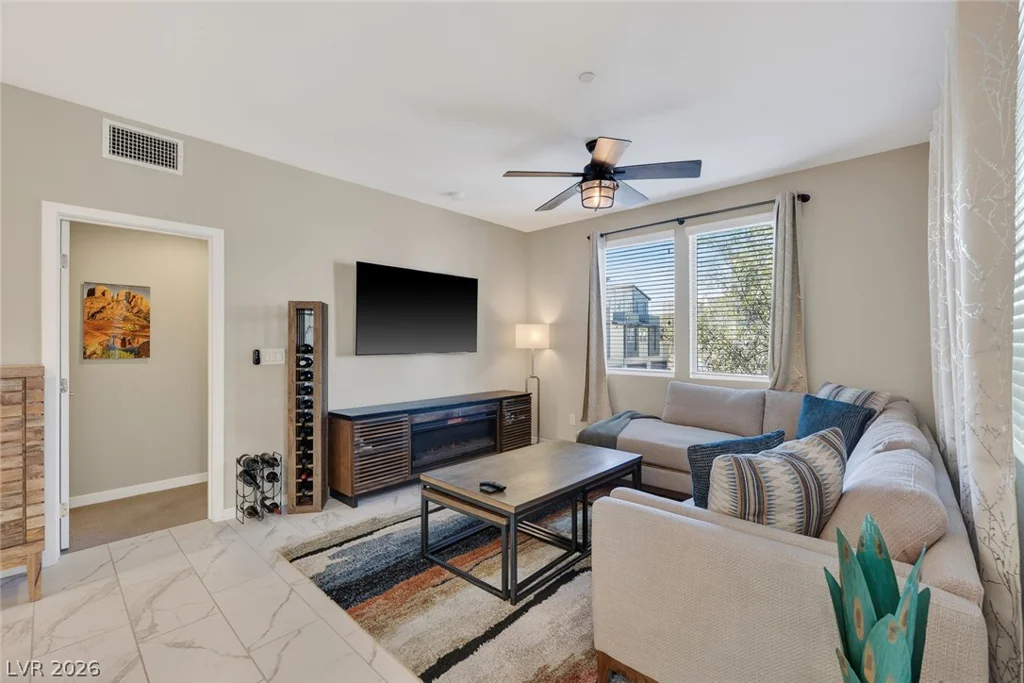 11256 Rainbow Peak, Las Vegas, NV 89135