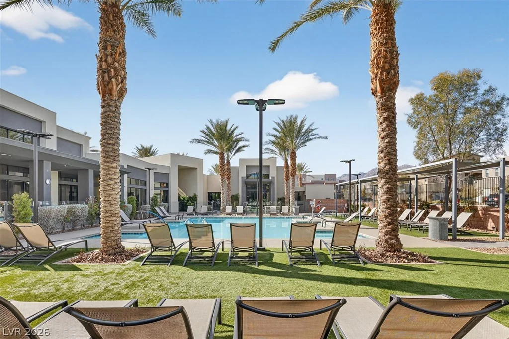 11256 Rainbow Peak, Las Vegas, NV 89135