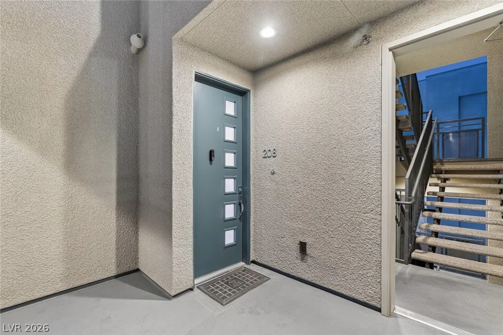11256 Rainbow Peak, Las Vegas, NV 89135