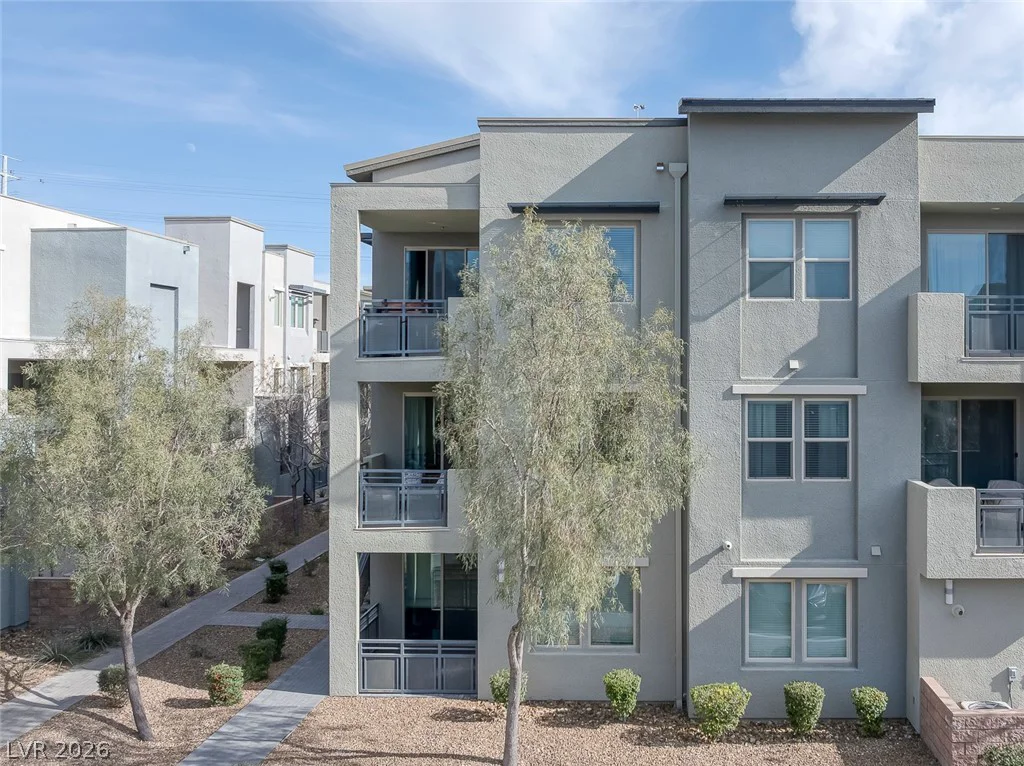 11256 Rainbow Peak, Las Vegas, NV 89135