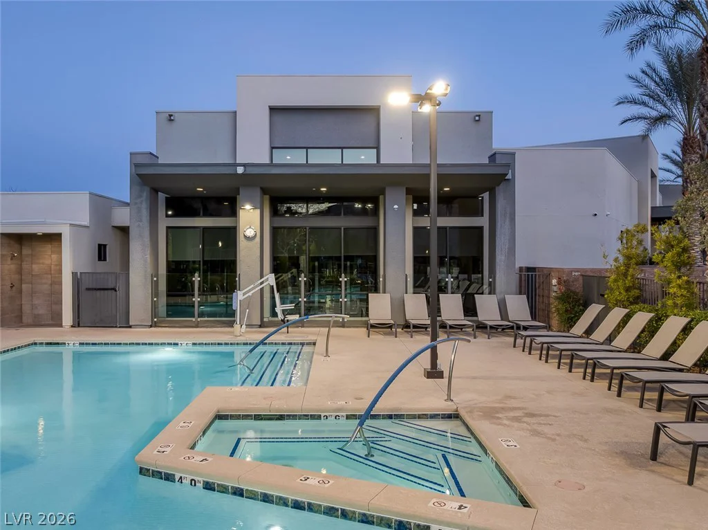 11256 Rainbow Peak, Las Vegas, NV 89135