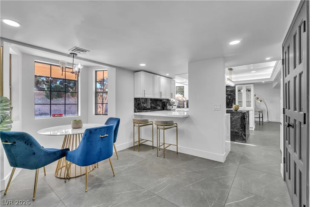 933 Konga, Las Vegas, NV 89123