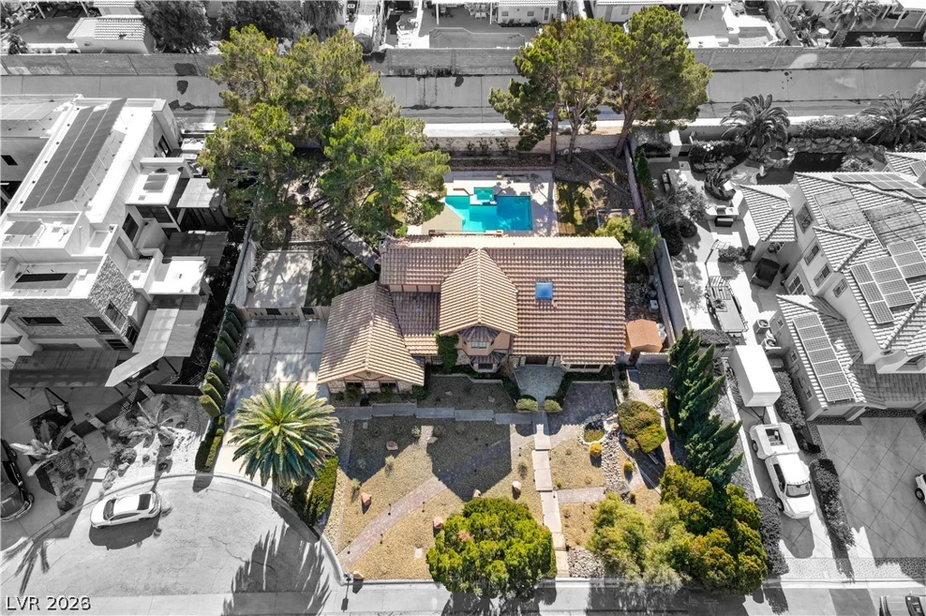933 Konga, Las Vegas, NV 89123