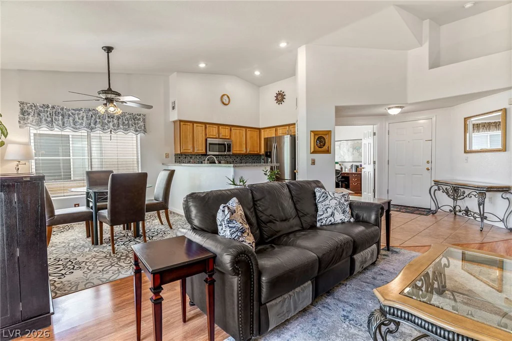 4920 Black Bear, Las Vegas, NV 89149