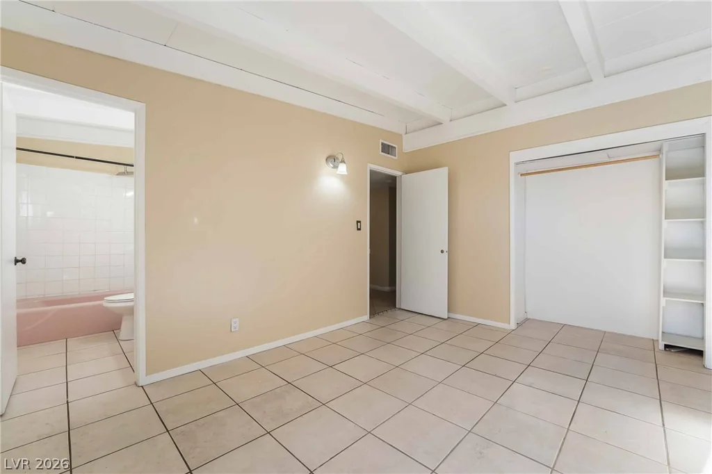 867 Lulu, Las Vegas, NV 89119