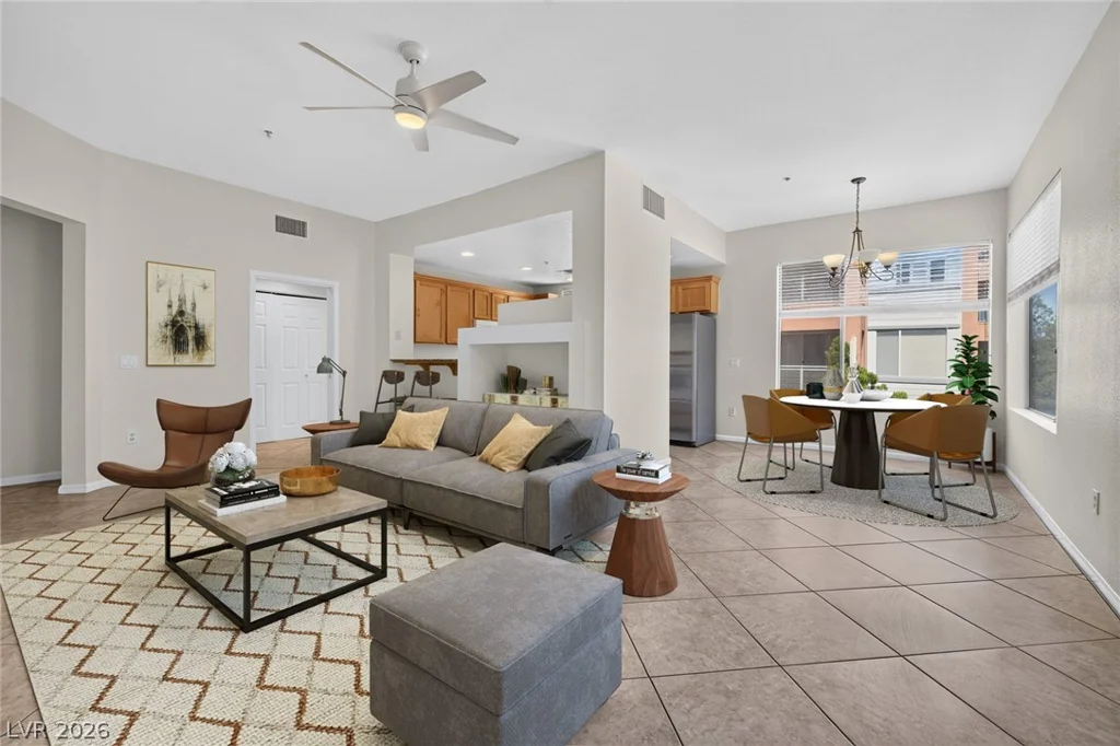 35 Agate, Las Vegas, NV 89123