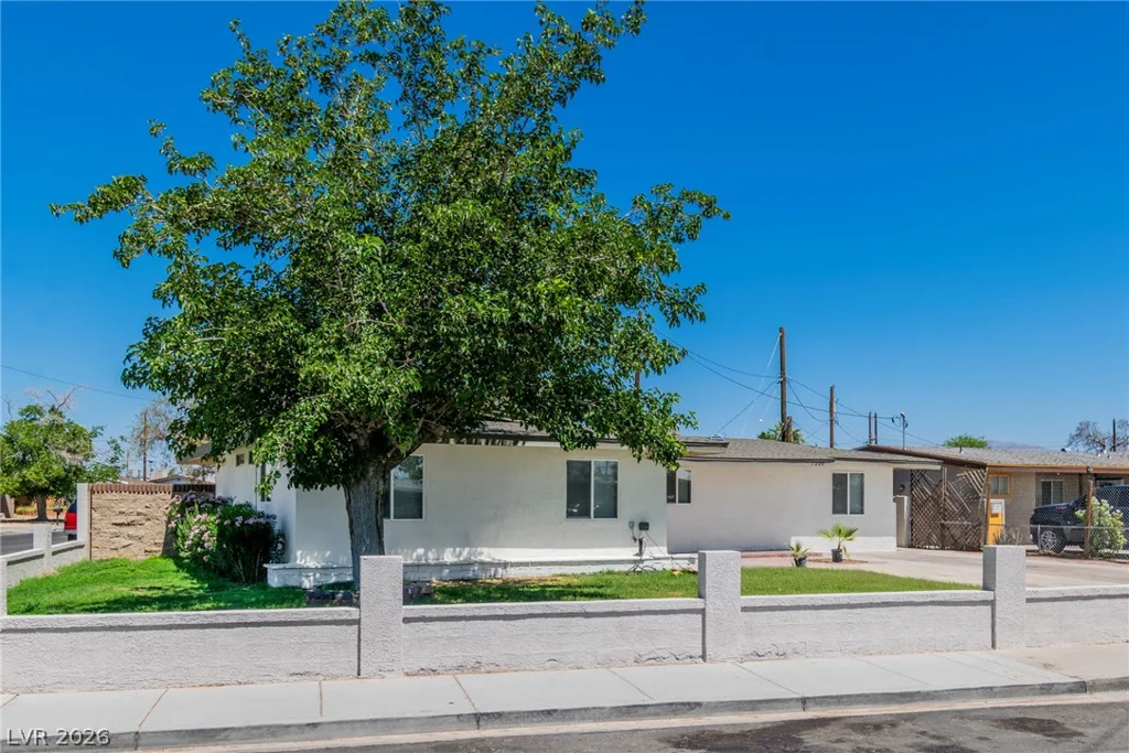 1200 Palm, Las Vegas, NV 89106