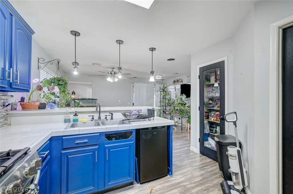 4662 Coronado Hills, Las Vegas, NV 89115