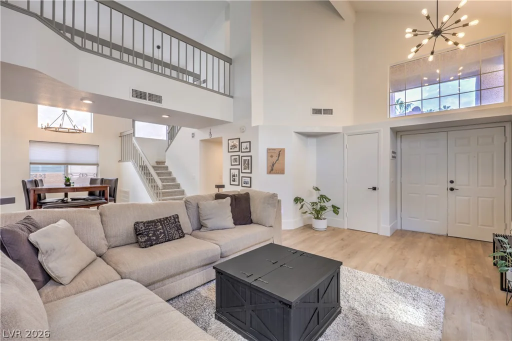 8352 SHORE BREEZE, Las Vegas, NV 89128