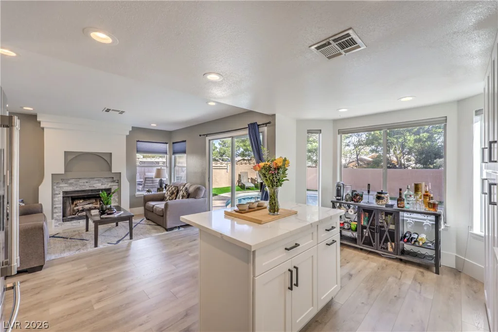 8352 SHORE BREEZE, Las Vegas, NV 89128