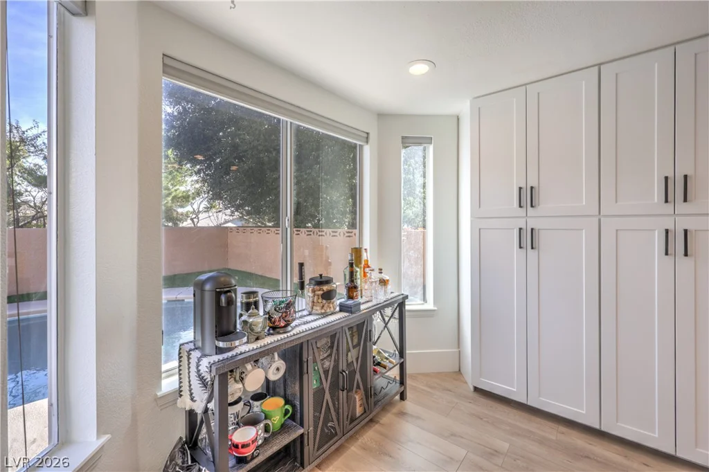 8352 SHORE BREEZE, Las Vegas, NV 89128