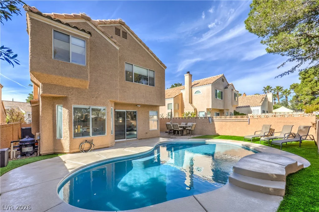 8352 SHORE BREEZE, Las Vegas, NV 89128