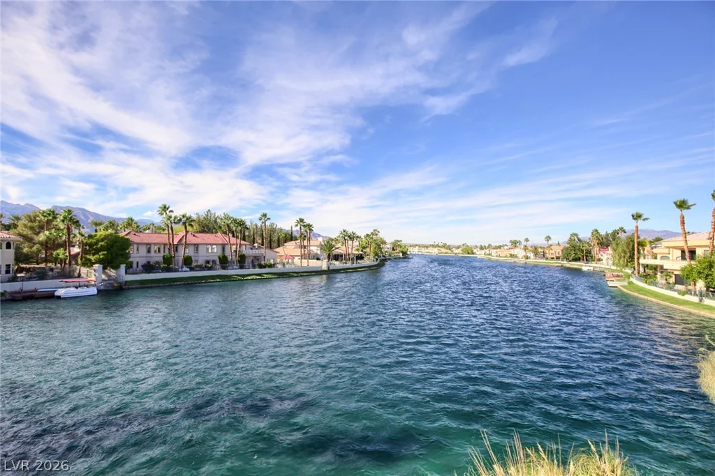 8352 SHORE BREEZE, Las Vegas, NV 89128