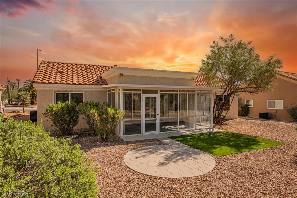9009 Signal Terrace, Las Vegas, NV 89134