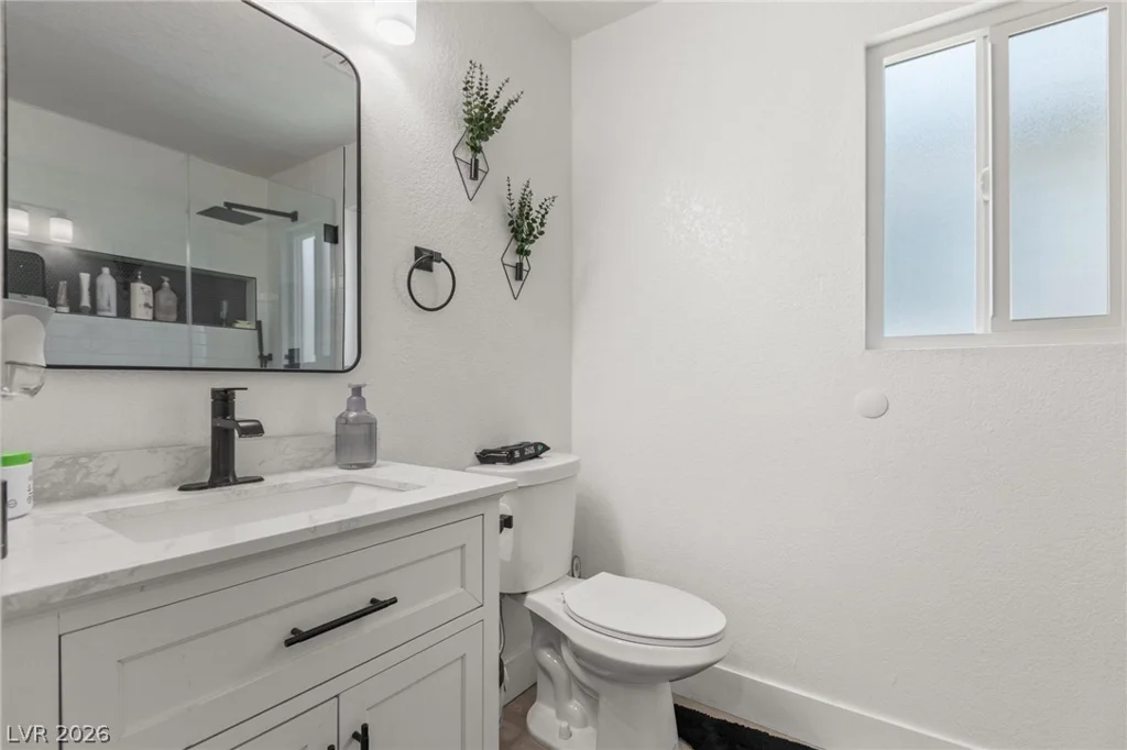 3940 Gulliver, Las Vegas, NV 89115