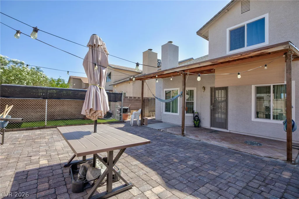 3940 Gulliver, Las Vegas, NV 89115