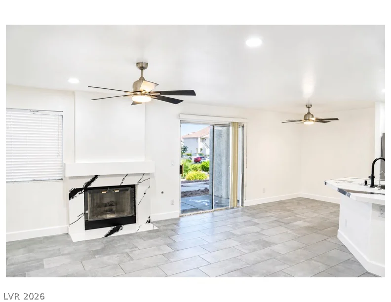 7900 Foxwood, Las Vegas, NV 89145