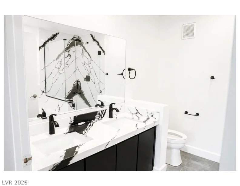 7900 Foxwood, Las Vegas, NV 89145