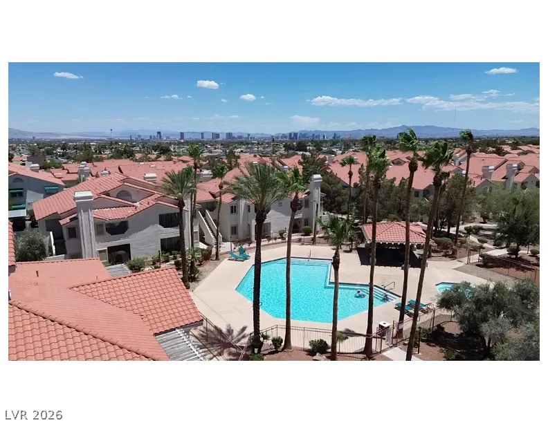 7900 Foxwood, Las Vegas, NV 89145