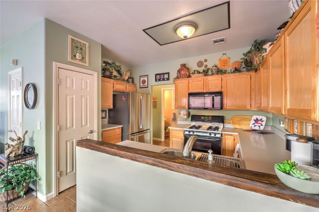 6437 Sundown Heights, Las Vegas, NV 89130