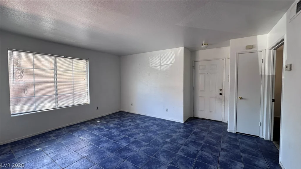 1830 Pecos, Las Vegas, NV 89115