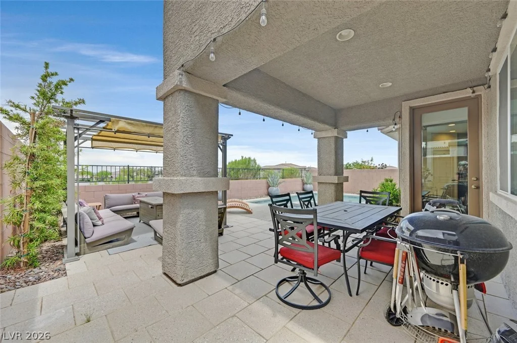 2486 Dragon Fire, Henderson, NV 89052