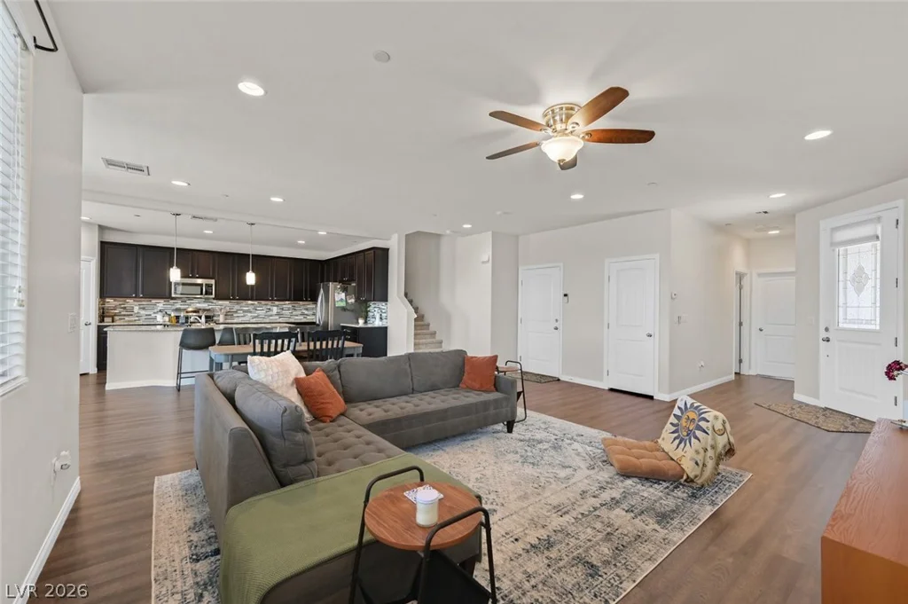 2486 Dragon Fire, Henderson, NV 89052