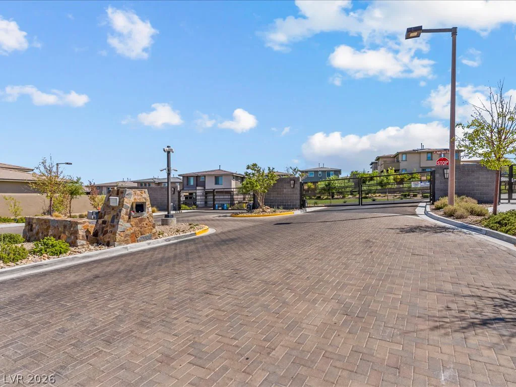 12543 Dolan Point, Las Vegas, NV 89138