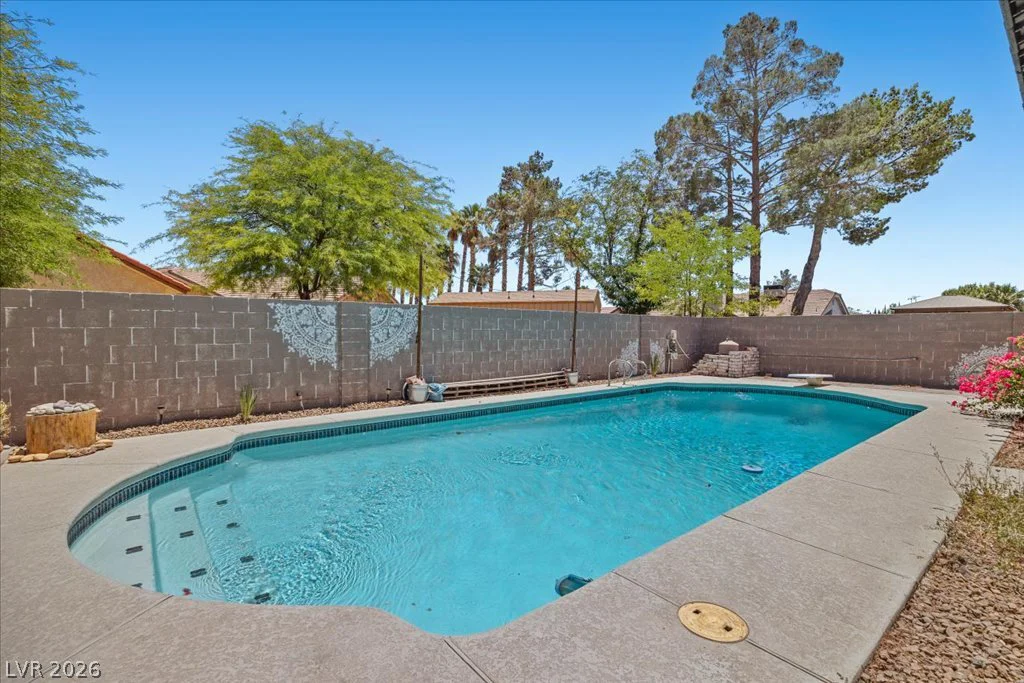 3709 Broxburn, Las Vegas, NV 89108
