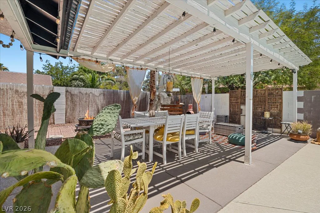 3709 Broxburn, Las Vegas, NV 89108