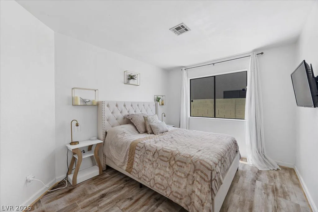 3709 Broxburn, Las Vegas, NV 89108