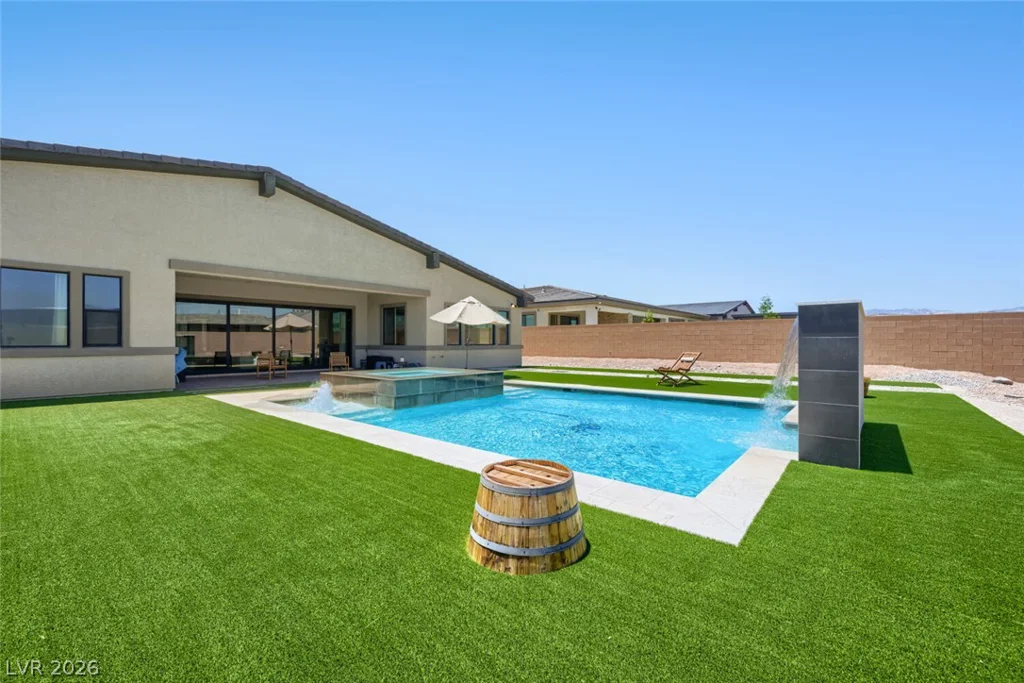 8310 Camero, Las Vegas, NV 89113