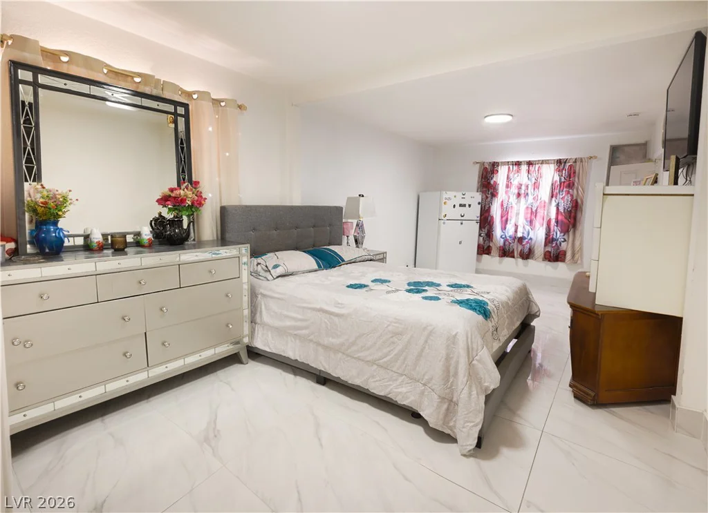 2307 Daley, North Las Vegas, NV 89030