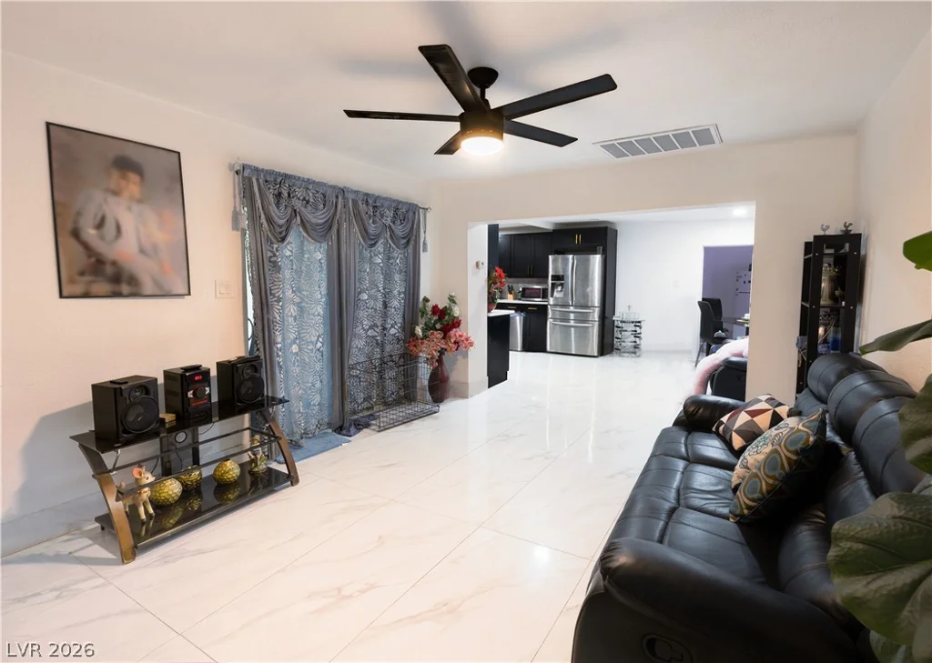 2307 Daley, North Las Vegas, NV 89030