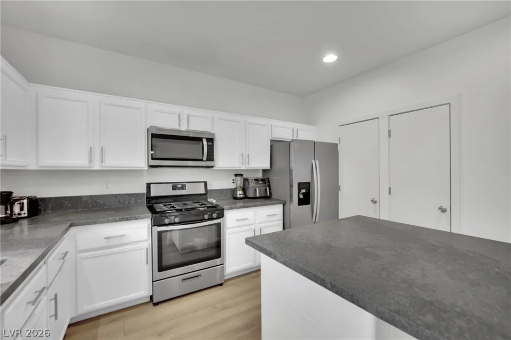 4063 Blue Wildrye, Las Vegas, NV 89122