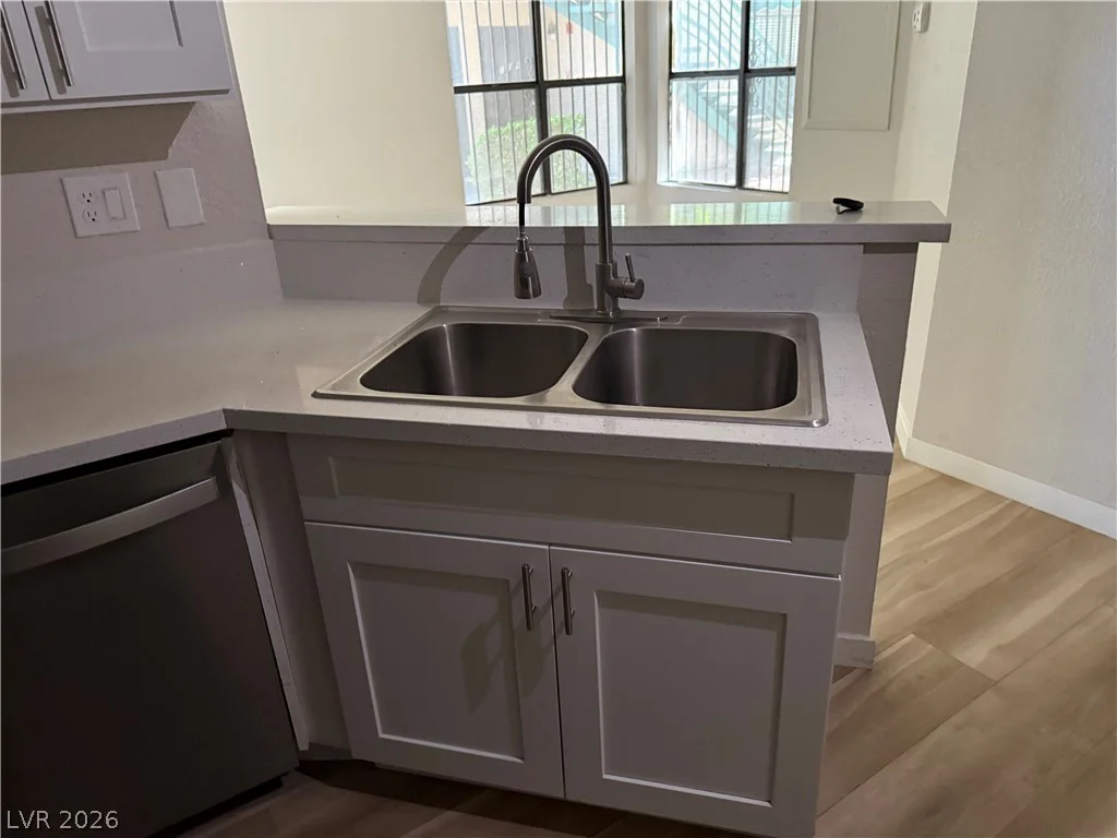 530 Elm, Las Vegas, NV 89169