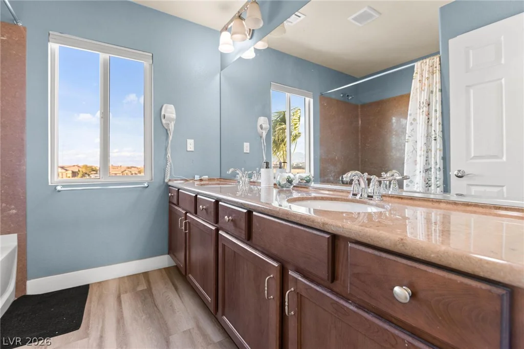 8508 Silver Coast, Las Vegas, NV 89139