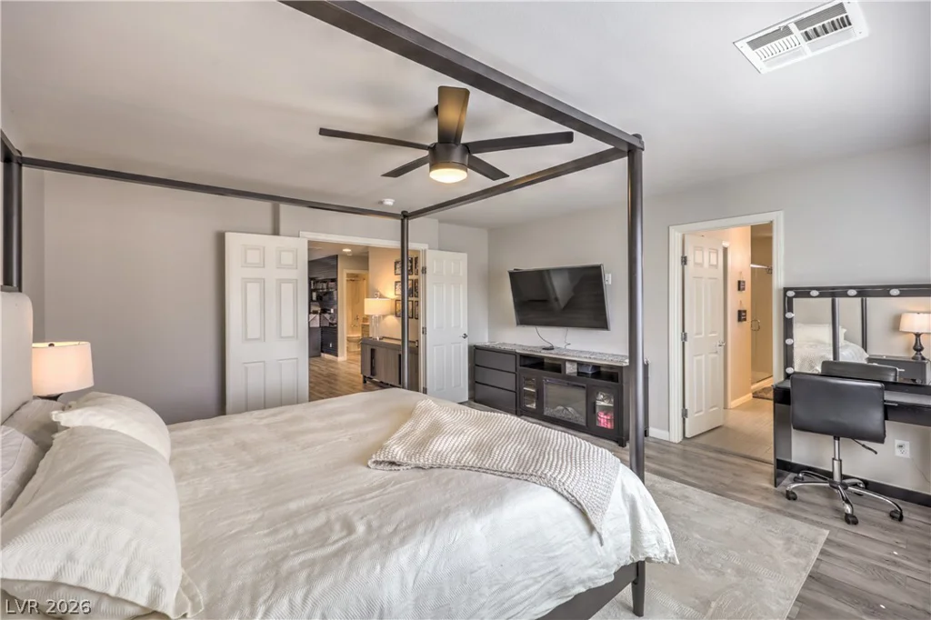 7266 Gypsy Canyon, Las Vegas, NV 89118