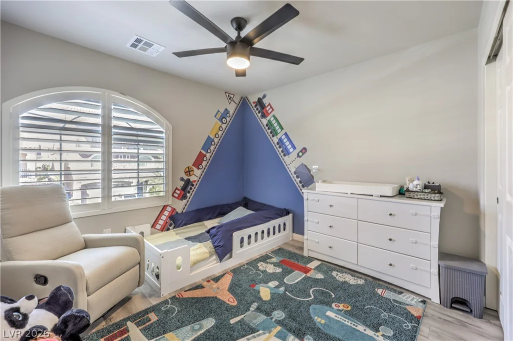 7266 Gypsy Canyon, Las Vegas, NV 89118