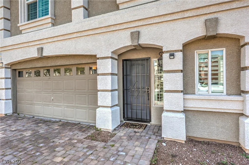 7266 Gypsy Canyon, Las Vegas, NV 89118