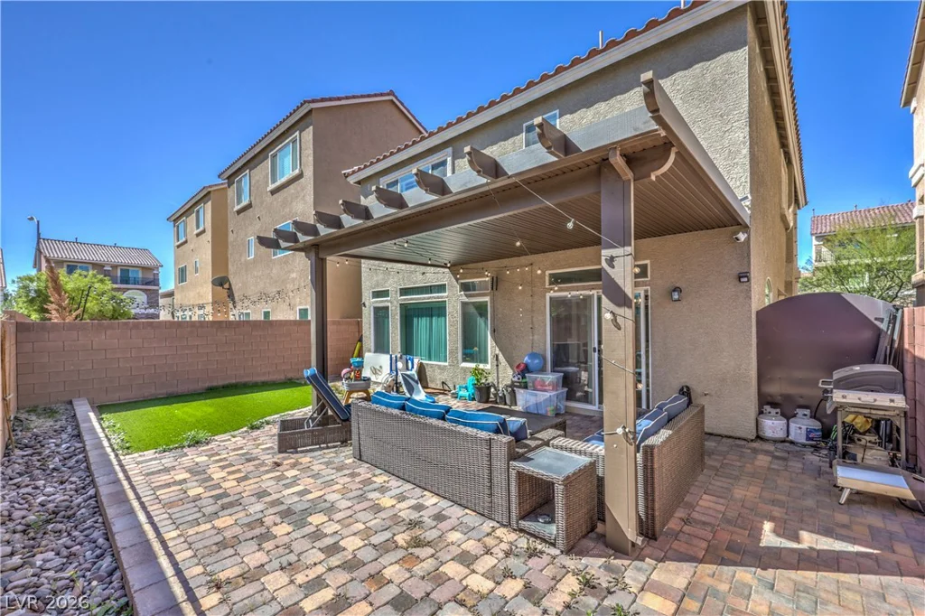 7266 Gypsy Canyon, Las Vegas, NV 89118