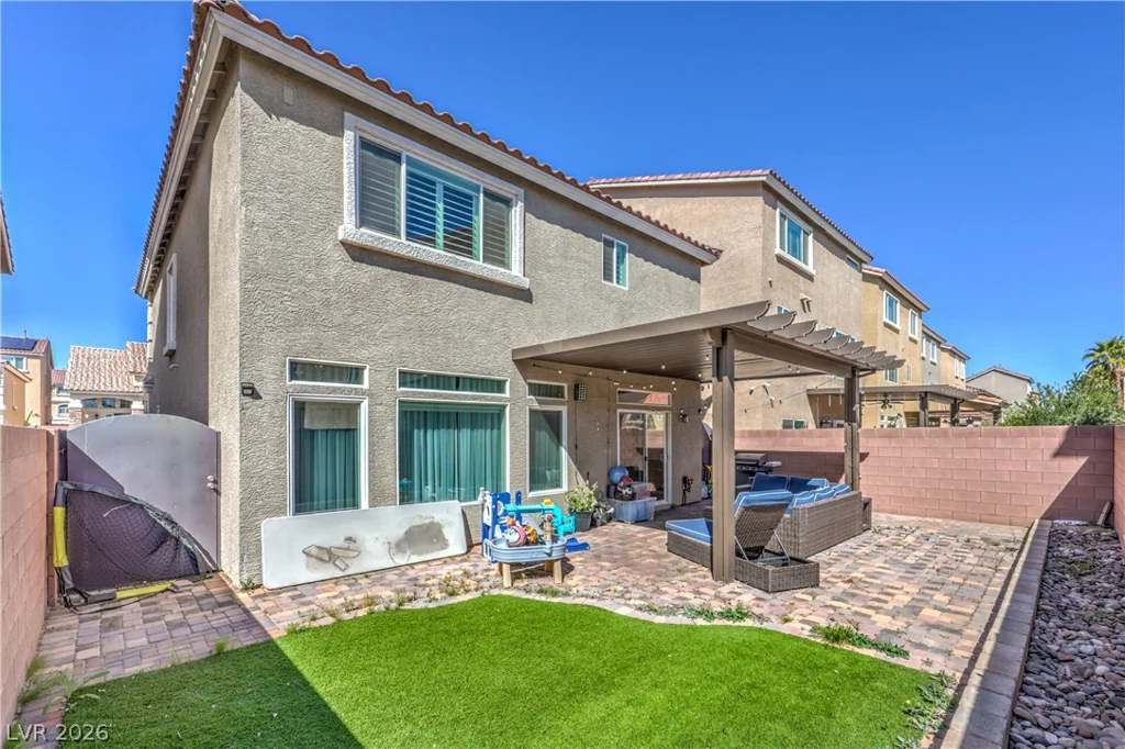 7266 Gypsy Canyon, Las Vegas, NV 89118