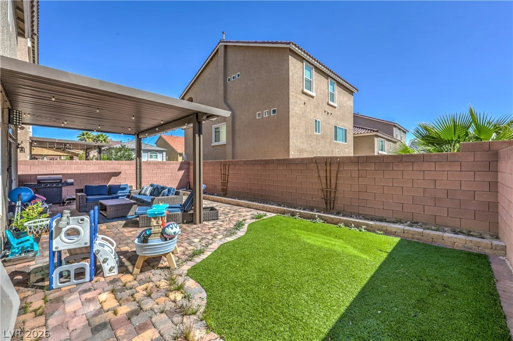 7266 Gypsy Canyon, Las Vegas, NV 89118