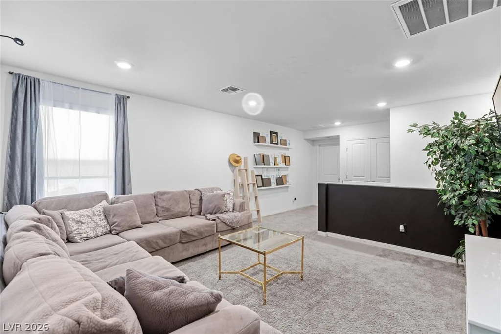9247 Quartz Hills, Las Vegas, NV 89178